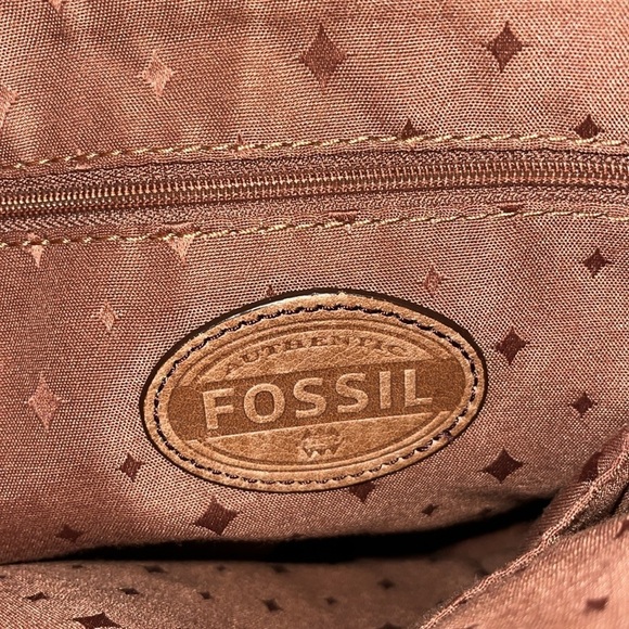 VTG-fossil-Boho, Marlow Crossbody Chestnut pebbled leather Crossbody purse/bag - Picture 10 of 16